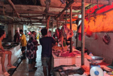 Daging Sapi Tembus Rp150 Ribu per Kg, Pembeli Tetap Ramai