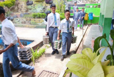 Diduga Basi, Makanan Program Makan Bergizi Gratis Dikeluhkan Siswa