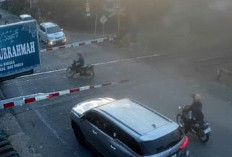 Diduga Terobos Palang perlintasan Pria Lanjut Usia Tewas Tertabrak Kereta Api