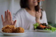 Daftar Pantangan Makanan & Minuman untuk Penderita Asam Lambung