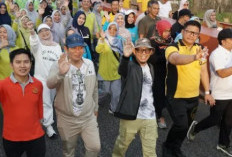 Ribuan Warga Ikuti Jalan Santai HUT ke-115 Kabupaten OKU