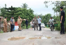 Komitmen Selesaikan Pembangunan Jalan Penghubung 4 Desa