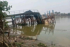 Rumah Pompa PDAM Tirta Betuah Ambruk dan Nyaris Tenggelam ke Sungai