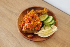 Bikin Ayam Gepuk Sambal Mete Sendiri, Dijamin Lezat dan Bikin Nagih