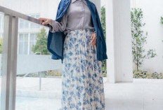 5 Atasan yang Cocok Dipadukan dengan Rok Plisket Motif Bunga, Bikin Tampil Stylish!