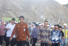 Lakukan Evaluasi Tata Kelola Pembangunan Bendungan Tiga Dihaji
