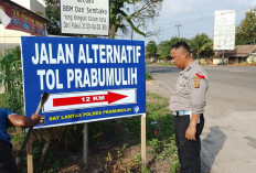 Pasang Papan Petunjuk Arah untuk Kemudahan Pemudik