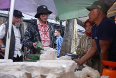 Jelang Puasa, Bupati OKU Turun ke Pasar Cek Ketersediaan Sembako dan Harga