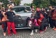 Mobil Handphone