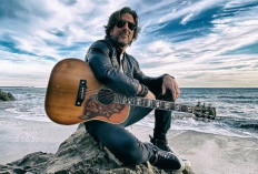 Musisi Peraih Grammy, Brett James, Tewas dalam Kecelakaan Pesawat