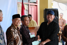 ATR/BPN Serahkan 811 Sertipikat Konsolidasi Tanah di Parangtritis