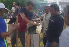 Warga Kompak Bangun Pos Kamling Demi Keamanan Lingkungan