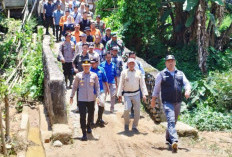 Fokus Pulihkan Infrastruktur dan Dukungan Korban Banjir Bandang