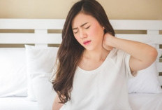 8 Tips Ampuh untuk Mengatasi Sakit Leher Akibat Salah Bantal