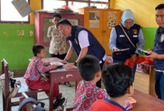 Berikan Makan Bergizi ke Siswa SD
