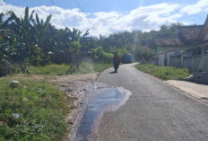 Pipa Tua PDAM di OKU Selatan Pecah, Ganggu Lalu Lintas dan Distribusi Air