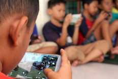 Waspada ! Anak yang Sering Main Gadget Lebih Sulit Fokus dan Mudah Emosi