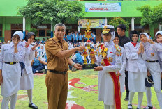 SMPN 2 OKU Juara Umum Lomba PBB