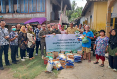 Pegadaian Baturaja Bagikan 400 Paket Sembako Kepada Korban Banjir OKU