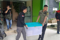 Kejari Lubuklinggau Geledah Kantor DLH