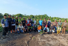 Sosialisasikan Gerakan Tanam 100 Pohon
