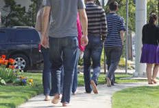 5 Manfaat Berjalan Tanpa Alas Kaki yang Jarang Diketahui