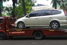 Ini Alasan Mobil Matik Jangan Diderek Tarik Saat Mogok