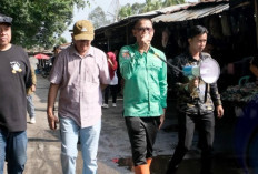 Gencar Sosialisasikan dan Gotong Royong Bersihkan Pasar Saka Selabung