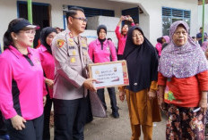 Banjir Rendam Sejumlah Desa, Serahkan Sembako dan Layanan Kesehatan