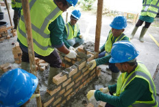 Tingkatkan Kompetensi, PT Semen Baturaja Gelar Advokasi Tukang di OKU 