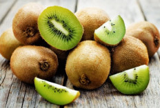 Ingin Kulit Awet Muda? Coba 7 Manfaat Kiwi Ini! 