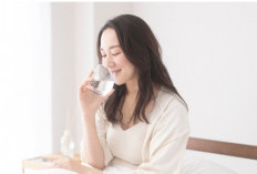 6 Manfaat Minum Air Putih Sebelum Tidur untuk Kesehatan