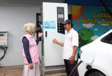 Kisah Estu Srikandi PLN, Garda Terdepan di Tengah Hiruk Pikuk Arus Balik