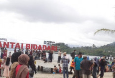 Libur Cuti Bersama, Pantai Bidadari Dipadati Wisatawan