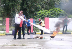 SMBR Latih Warga Ring 1 Tangani Kebakaran dan Bencana 