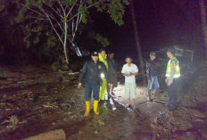 Istirahat di Pondok, Warga Baturaja Hanyut Terbawa Arus Sungai