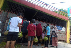 Gas LPG 3 KG Susah Didapat, Harga Tembus Rp30 Ribu