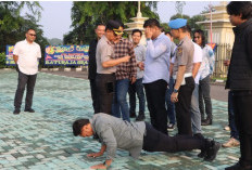 Baru Kerja, Waka Polres OKU langsung Periksa Personel 