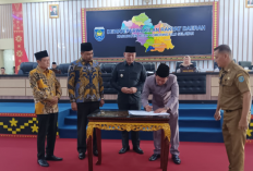 DPRD OKU Selatan Berhentikan Bupati dan Wakil Bupati