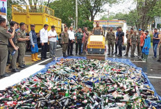 Musnahkan 2.220 Botol Miras Jelang Pergantian Tahun