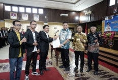 Dukung Kreativitas Milenial, Bupati OKU Timur Kukuhkan IPOK dan Pesmina