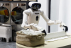 LG CLOiD Diperkenalkan di CES 2026 Robot Rumah Pintar AI Menuju Era Zero Labor Home