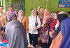 Dilatih Olah Ikan Asap Mujair Danau Ranau, Siap Tembus Pasar Luas