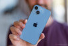 Ngidam iPhone? Sekarang Waktunya! Harga iPhone 13 dan 14 Lagi Turun Nih