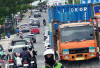 Angkutan Bertonase Berat masih Ramai di Jam Larangan Melintas ?