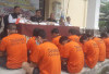 Polres OKU Gagalkan Peredaran 1,3 Kg Ganja dan 3 Kantong Sabu 