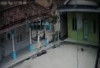 Tragis! Jamaah Lansia Tewas Ditusuk di Masjid Ponpes