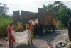 Masyarakat dan DLH OKU Selatan Kompak Bersihkan Sampah di Desa Pendagan