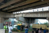 Mobil Truk Terjun Bebas ke Bawah Jembatan