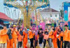 Rutin Bersihkan Area Pasar Malam Demi Lingkungan Bersih dan Sehat